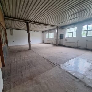 Iznajmljujem magacinski i kancelarijski prostor – Zemun Slika 5