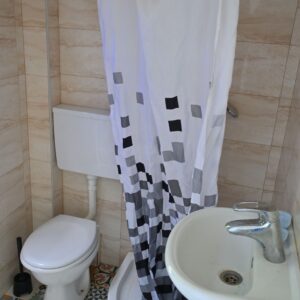 Prodajem splav u Ostružnici na odličnoj lokaciji Slika 6